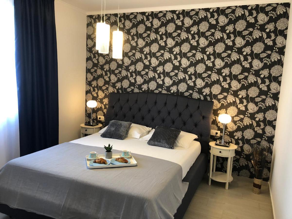 Apartments Cosmopolit ツァヴタット エクステリア 写真